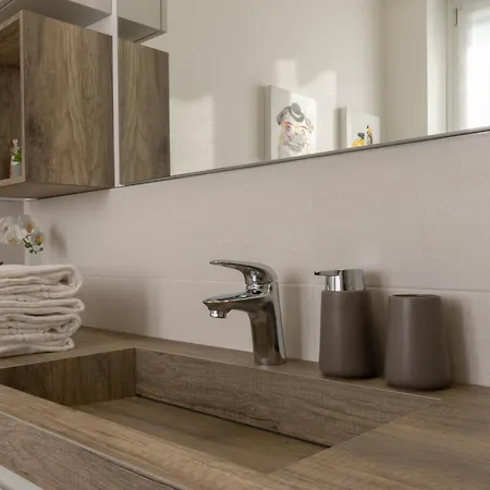 Mamma Ciccia - Amoro With Beautiful Terrace * Galbiate