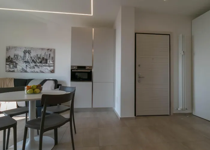 Mamma Ciccia - Amoro With Beautiful Terrace Апартаменты *